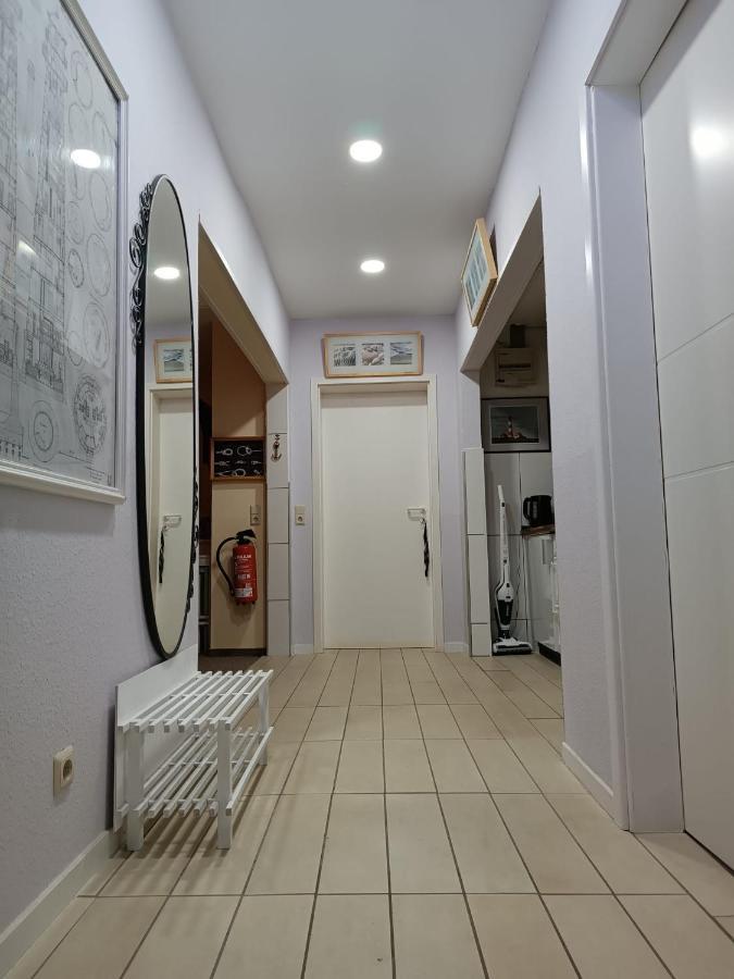 Ferien Wohnung -Leuchtturm Oldenswort Exteriör bild
