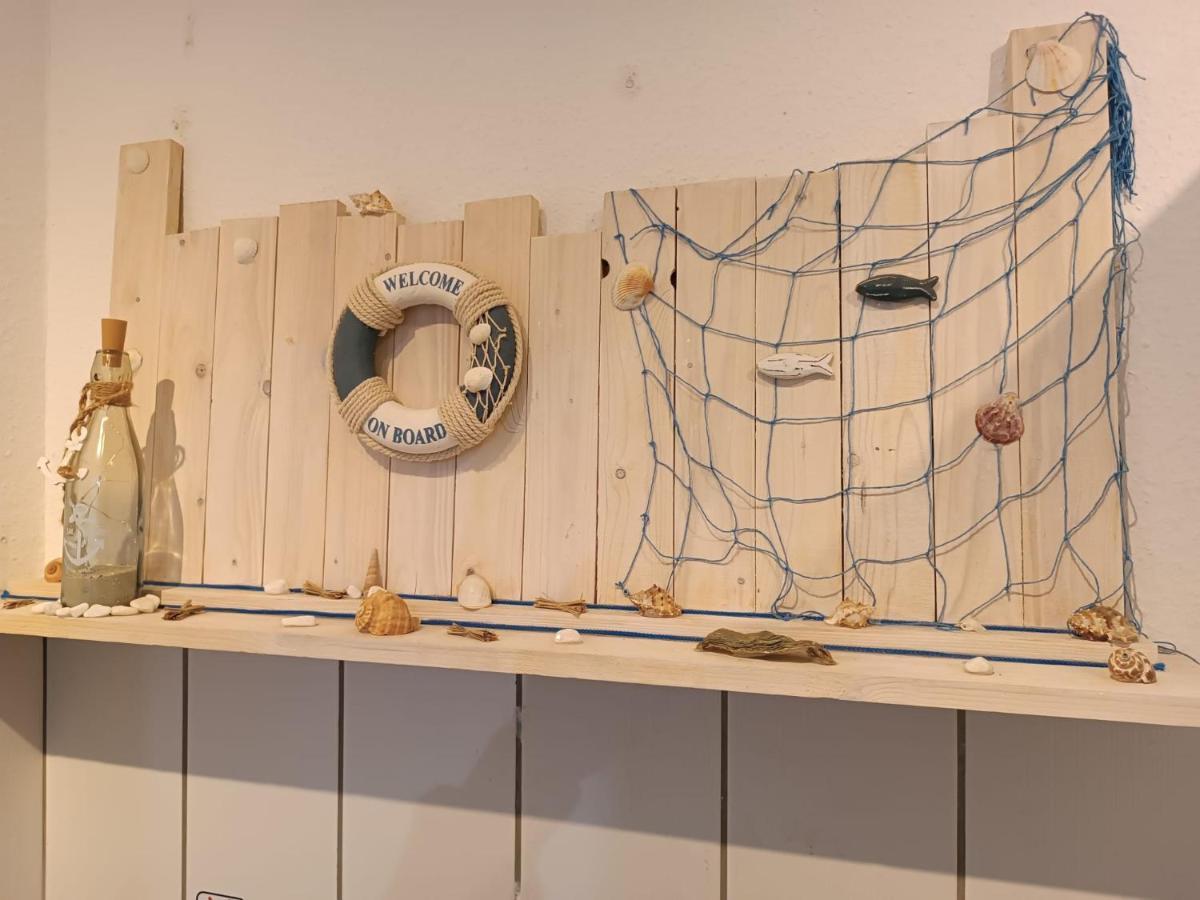 Ferien Wohnung -Leuchtturm Oldenswort Exteriör bild